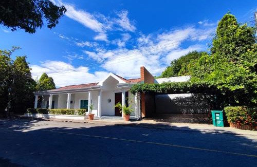 Girardot Apartment | Casa Condominio El Peñón Girardot