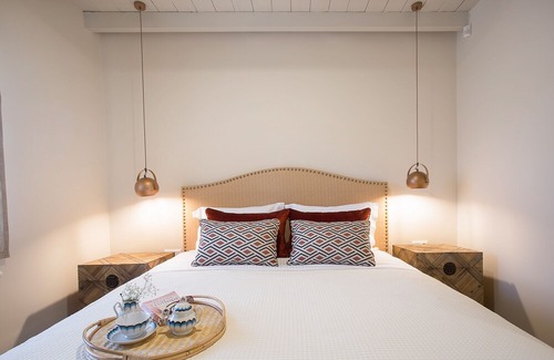 Achilleio House | CASA CONTI 1840