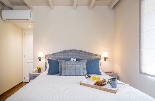 Achilleio House | CASA CONTI 1840