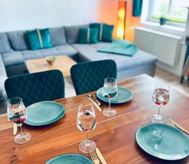 Sudenburg Apartment | CASA COZY perfect for Groups, Families & Business Travelers