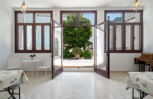 Ardales House | Casa Curro - Mansión con Piscina