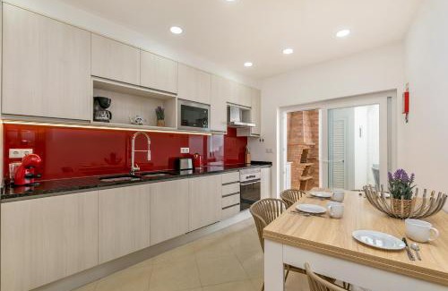 Lagos City Center House | Casa da Alegria