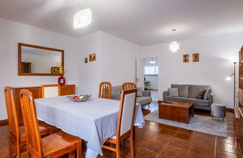 Ponta Delgada House | Casa da Náu