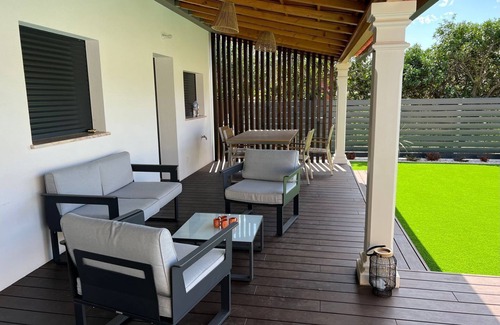 Ilha House | Casa da Ti Bemvinda - Two Bedroom House, Sleeps 4