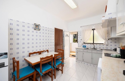 Porches Villa | Casa Das Areias - Three Bedroom Villa, Sleeps 6