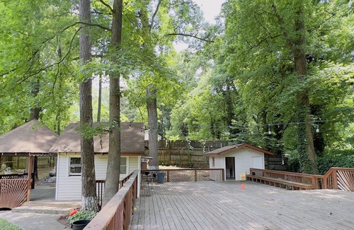 Atlanta Apartment | Casa de 3 Habitaciones en Propiedad de 1.5 Acres