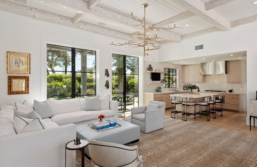 Hedgerow House | Casa de Calma - Timeless Elegance in Montecito
