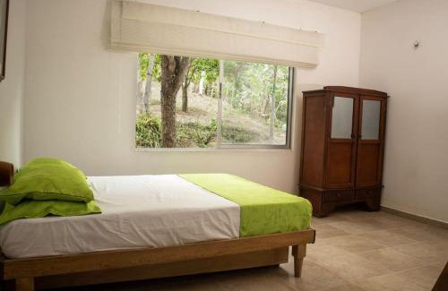 Cienaga de Oro Apartment | Casa de campo en Cienaga de Oro