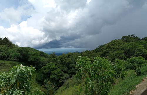 Monteverde House | Casa de Campo.excelente Visita a Golfo Nicoya, Apta Para Familias, Zonas Verdes