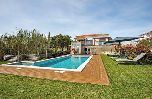 Famalicao Apartment | Casa de Campo "Quinta dos Raposos" - Suite Madeira