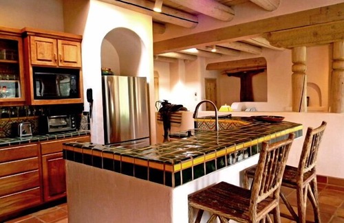 Arroyo Seco House | Casa de Esqui- upscale Los Altos mountain view pool tennis