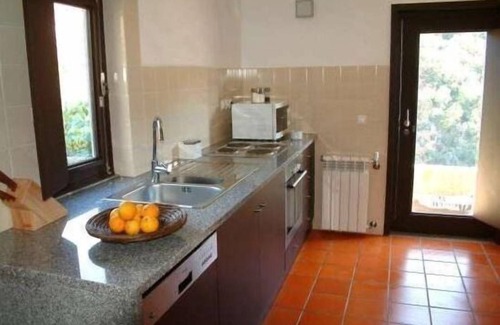 Alpendurada e Matos Cottage | Casa de Gondomil for 4 people