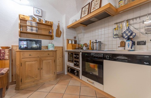 San Giovanni di Fassa Apartment | Casa De Guidi