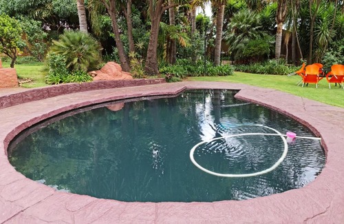 Zwartkop House | Casa De Jardim Guesthouse
