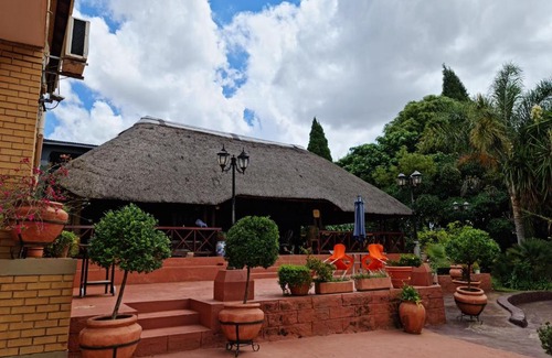 Zwartkop House | Casa De Jardim Guesthouse