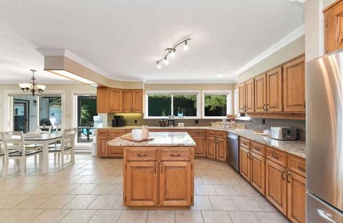Mill Bay House | Casa De Kai Summary: