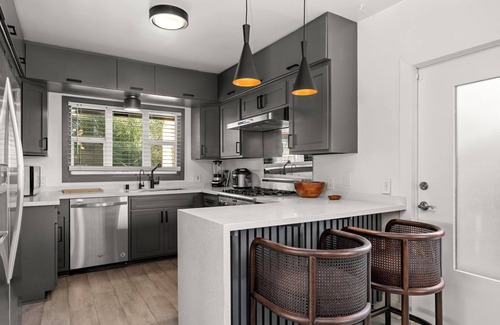 Eagle Rock House | Casa De Lagos - Hilltop Garden Havens - 13 min from DTLA