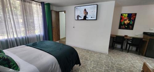 Laureles - Estadio Apartment | Casa de las palmas 3