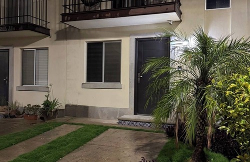 Tlajomulco de Zuniga House | Casa de lujo en Alta california , Pet friendly