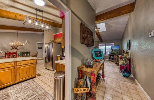 Alto Apartment | Casa De Milagro-Single Level/GameRoom/Alto CC