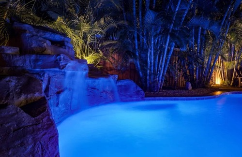Don Cesar House | Casa De Palms 2 Bed 2 Bath. Outdoor oasis’s w/heated pool. 2 blocks from beach.