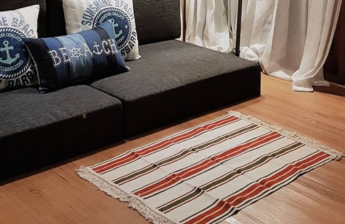 Dauh Peken House | Casa de pinã, a beach house theme house