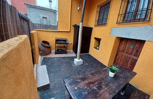 Burgohondo Cottage | Casa de Pueblo, Pueblo! Rústica Auténtica