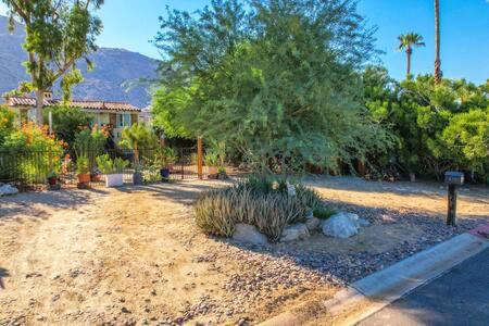 Warm Sands House | Casa de Suenos Home of Dreams Off Downtown PS