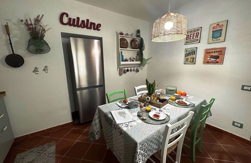 San Giuliano Terme Apartment | Casa del Glicine, apartment in historical palace, between the cities of Pisa and Lucca