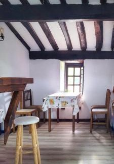 Santillana del Mar House | Casa del Lavadero