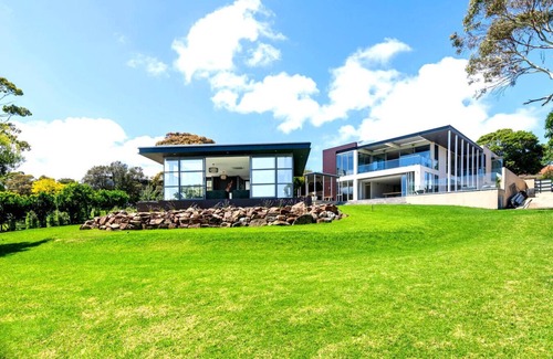 Mount Martha House | Casa Del Mar Stunning Bay Views