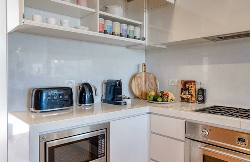 Bronte House | Casa Del Sol Bronte IBO