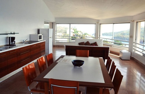 Las Playas Hotel | Casa del Sol in Acapulco