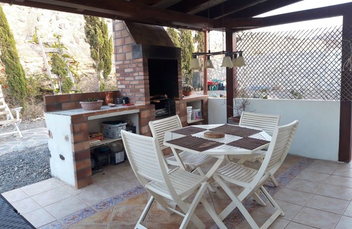 Valle de Santa Ines Cottage | Casa del Valle with shared pool, Free WiFi, BBQ ideal families