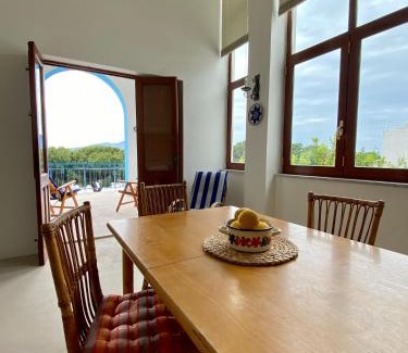 Santa Marina Salina Apartment | Casa dell’Arco
