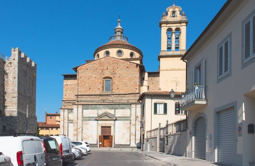Prato House | CASA DEMI 'in the heart of Prato and 20 minutes from the center of Florence