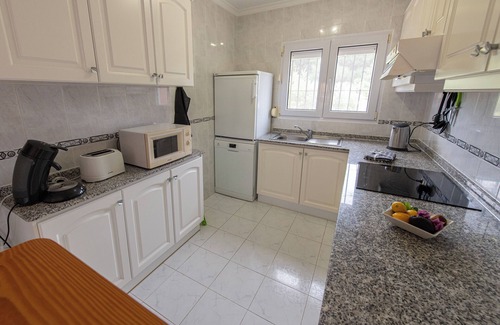 Les Deveses House | Casa Deveses, 2 Schlafzimmer, Privates Grundstück, 2 Minuten zu Fuß zum Strand