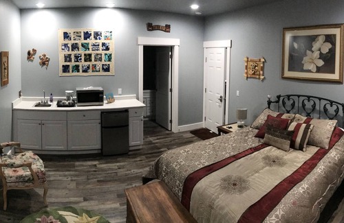 Ephrata House | Casa Di Cass holiday home