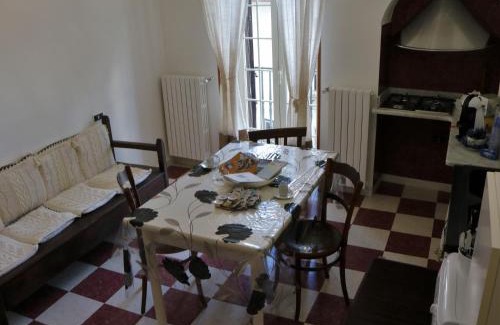 Carpinone House | Casa di Emilia