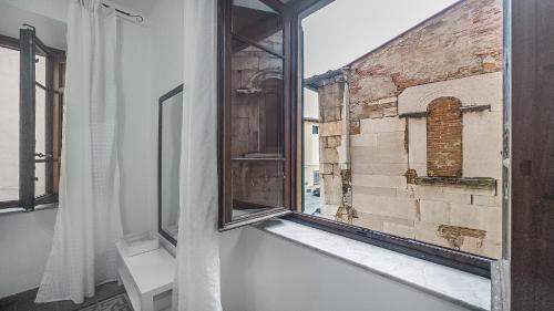 Lucca Historical Center Apartment | Casa di Olga - Historical Apartment inside the Walls