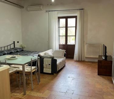 Citta di Castello Apartment | CASA DI SILVIA MONOLOCALE