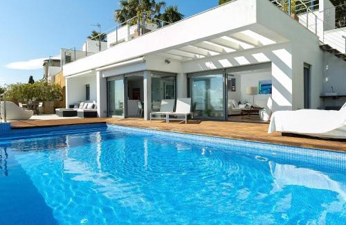 Almadraba-Canyelles House | CASA DIAZ PACHECO -Magnífica casa en Almadrava con piscina privada. - ES-228-93