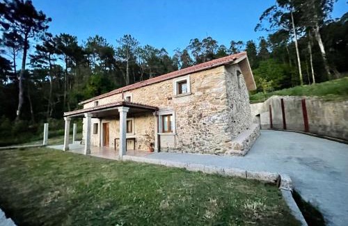 Outes House | Casa do Canteiro