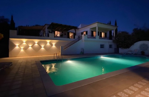 Alfeicao Villa | Casa do Monte