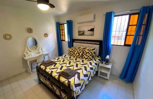 Santiago Province House | Casa Av Olimpica