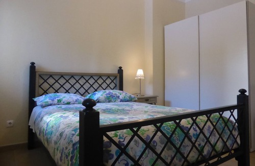 Apelacao House | Casa do Terraço - I. B.G. HOME (8 min away from airport)