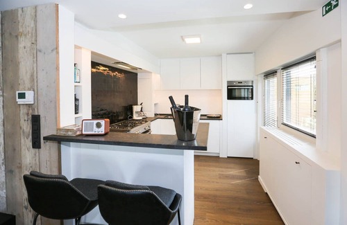 Westende House | Casa Dunas - Charming Holiday Home with garden, for 6 People