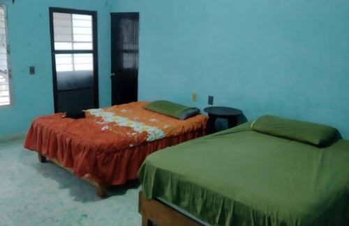 Tuxpan House | Casa en muy buena ubicación, cerca del rio, a 10 min. de la playa o el centro.