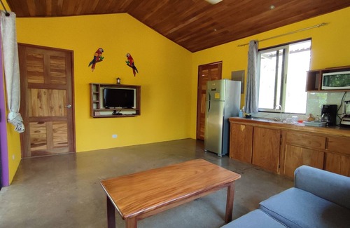 Marbella House | Casa El Coco Playa Marbella · Quiet Jungle Getaway · with AC and Shared Pool