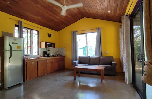 Marbella House | Casa El Coco Playa Marbella · Quiet Jungle Getaway · with AC and Shared Pool